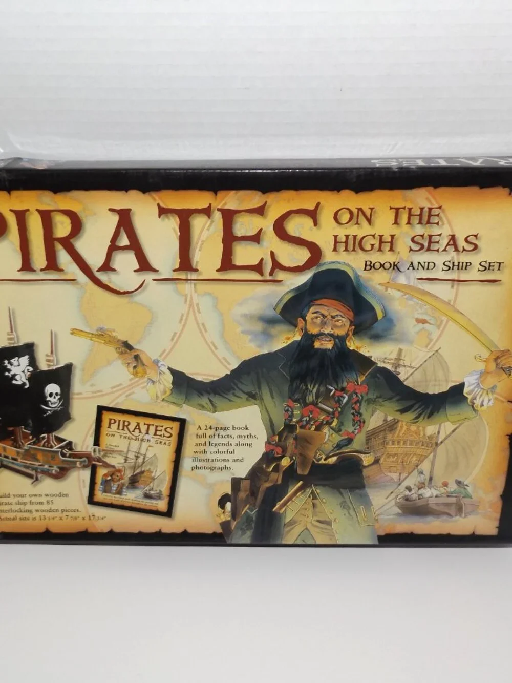 2007 Pirates On The High Seas Book And Ship Set Open Box Complete